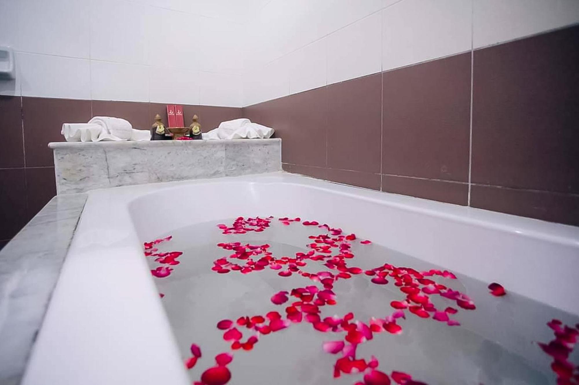 The Ligor City Hotel ナコーンシータンマラート エクステリア 写真